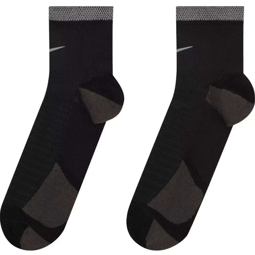 NWT Nike Spark Cushioned Ankle Black Running Socks